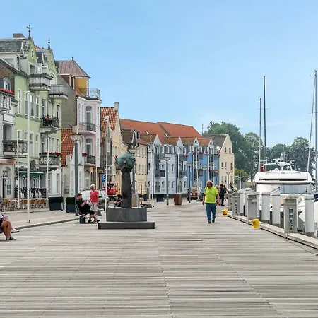 Luxury Center Harbour 2 Bedroom Feriehus *