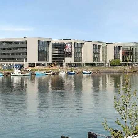 Feriehus Luxury Center Harbour 2 Bedroom *