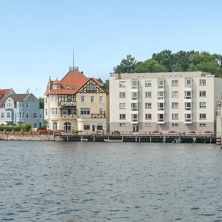 Luxury Center Harbour 2 Bedroom Feriehus *