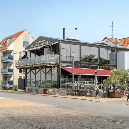 Luxury Center Harbour 2 Bedroom